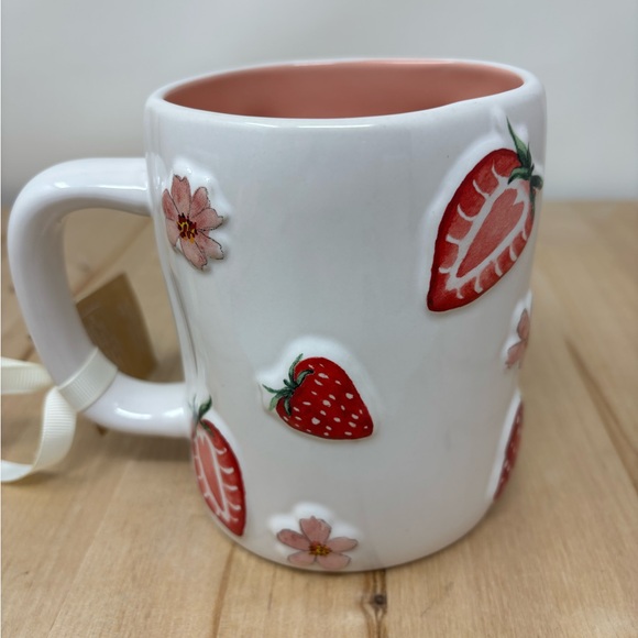 Rae Dunn Valentine LOVE YOU BERRY MUCH Mug Double Sided Pink Interior New - Picture 2 of 4